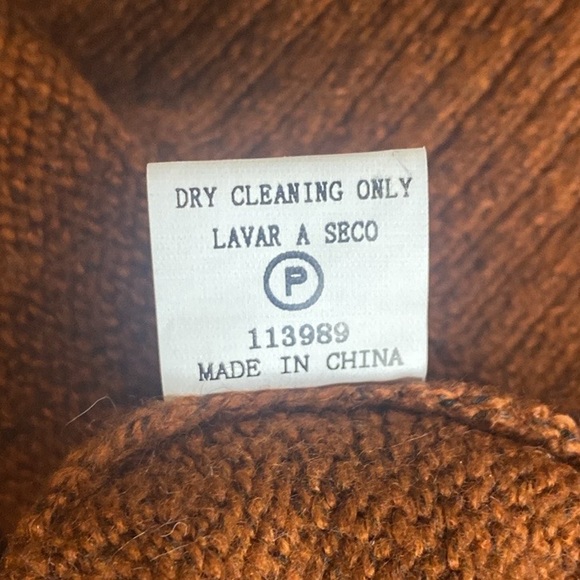 (NWOT) Pink Clover Cream/White/Brown Cheetah Print Scoop Neck Sweater, Medium - Picture 8 of 8